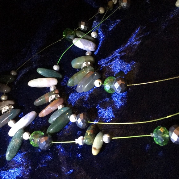 Layered wire, bead and semi precious stone set - Picture 4 of 4